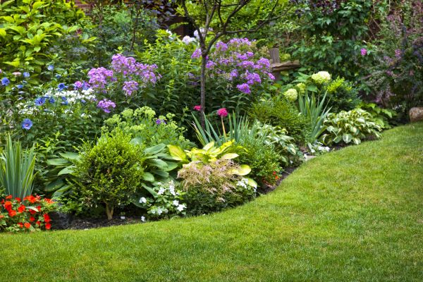 Flower Bed Service in Lake Placid
