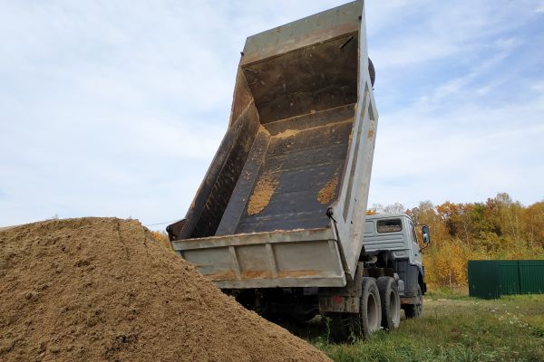 Topsoil Delivery in Lake Placid